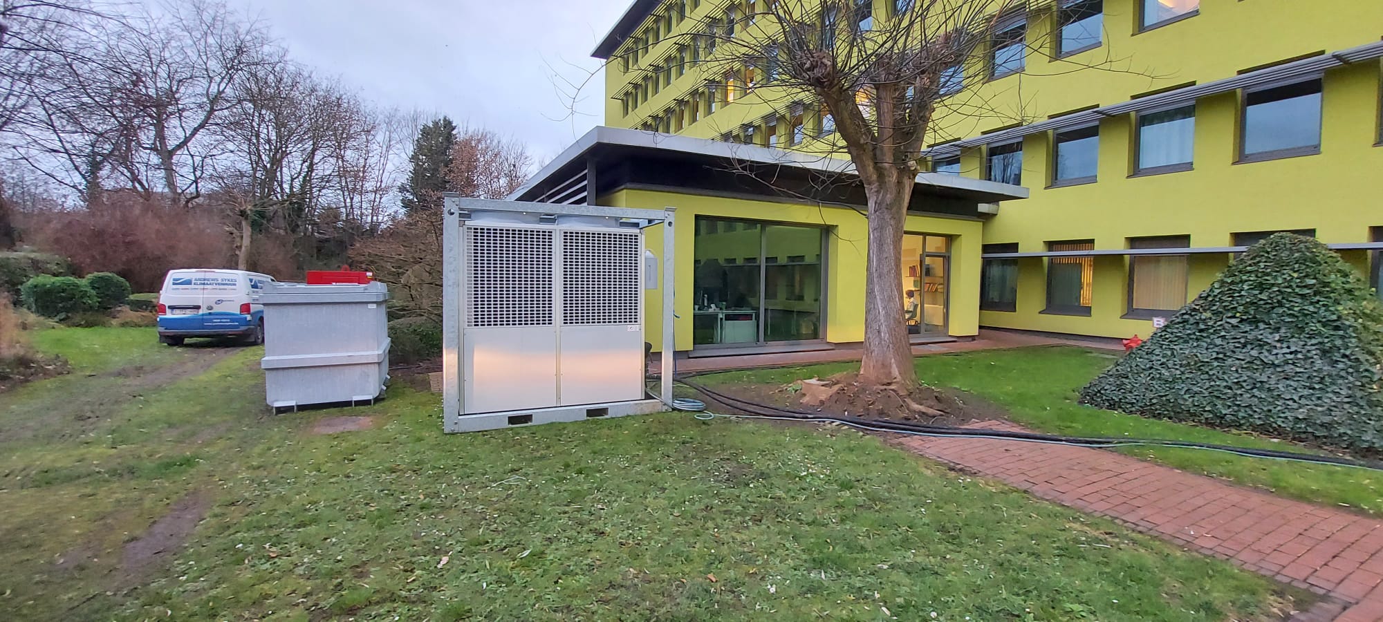 Ziekenhuis huurt chiller om onderzoekskamer te beschermen