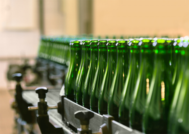 beer bottles 1 Ambachtelijke brouwerij gered door Andrews Sykes Airconditioning