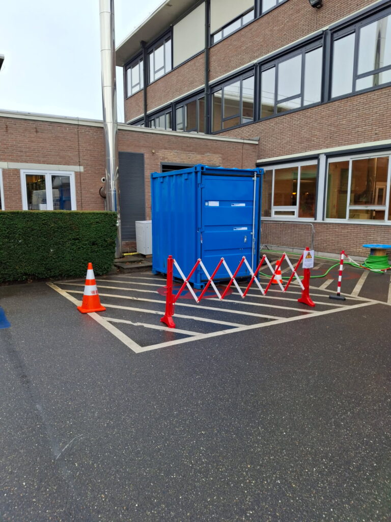 Warmwaterboiler huren bij Andrews Sykes: tijdelijke ketel voor woonzorginstellingen en andere gebouwen.